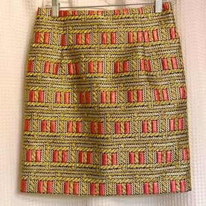 Gorgeous cocktail skirt! Professionally altered from a size 6 to a 2.